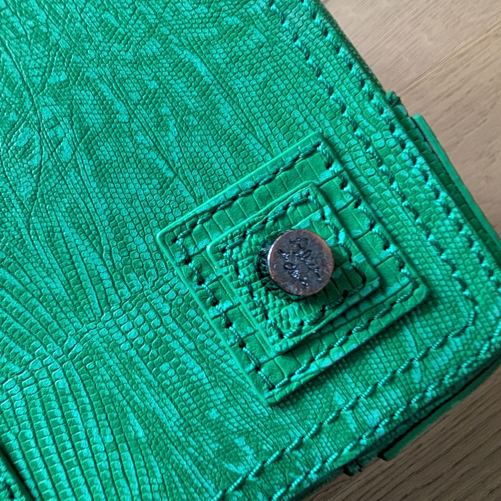 Alice + Olivia Vibrant Green Satchel - Picture 8 of 16